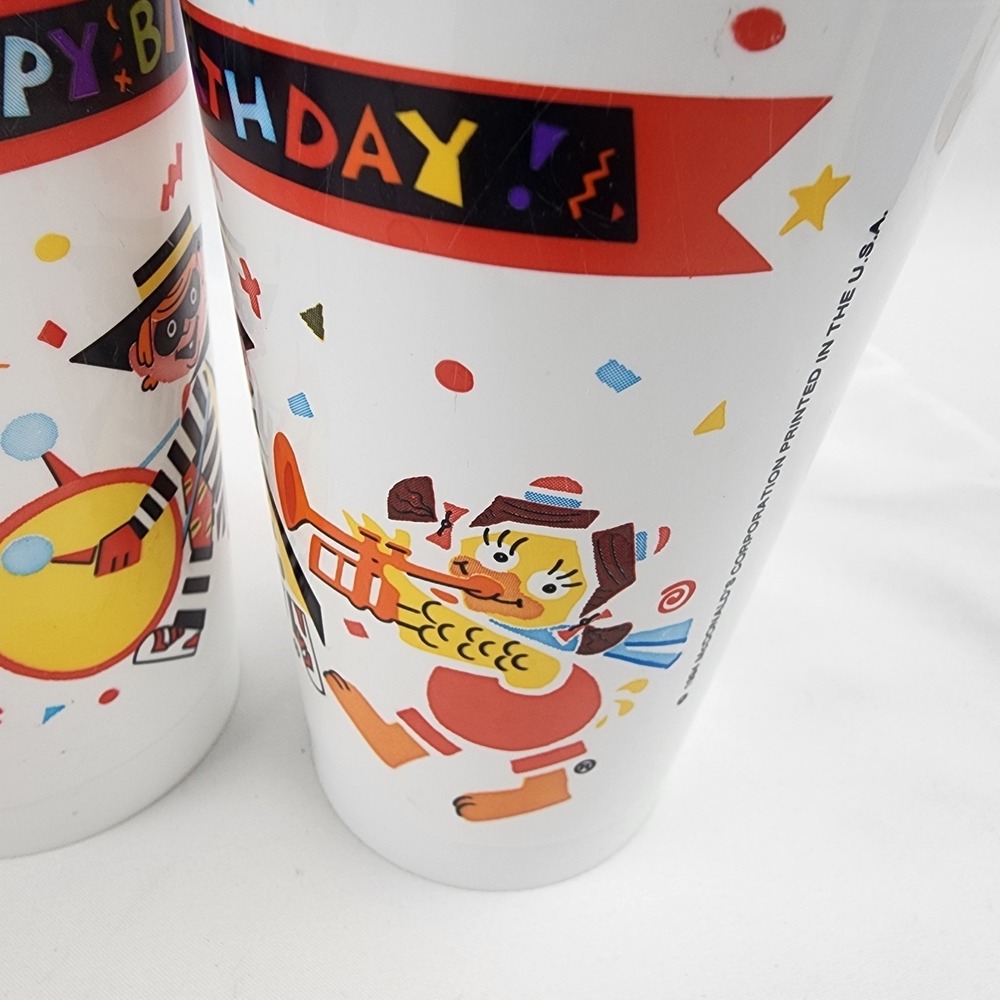 Lot of 4 Vintage Happy Birthday Ronald McDonald Plastic Cups 1984 Printed USA - Picture 5 of 9